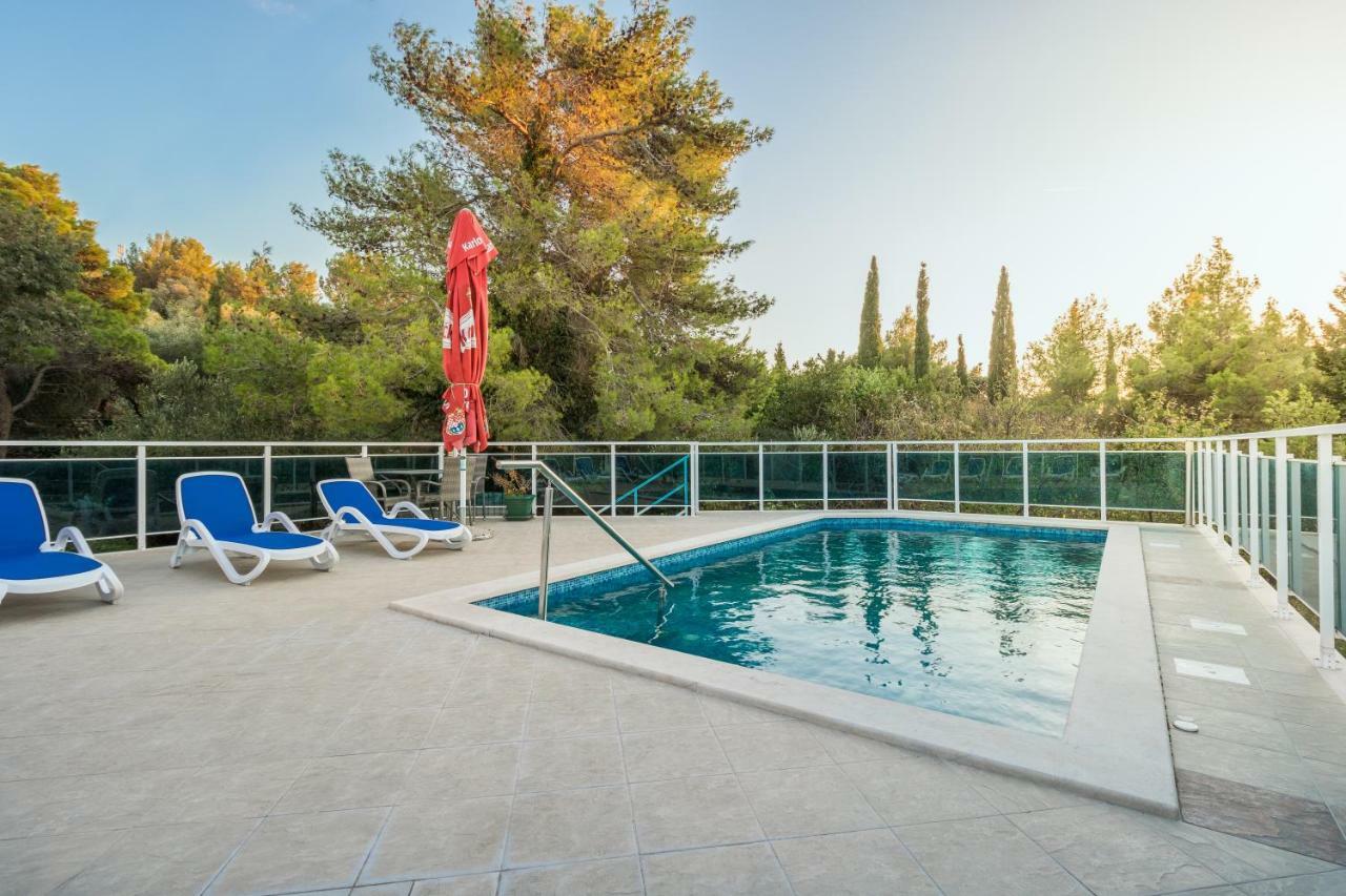 Villa Voinic 3 تْسافتات المظهر الخارجي الصورة